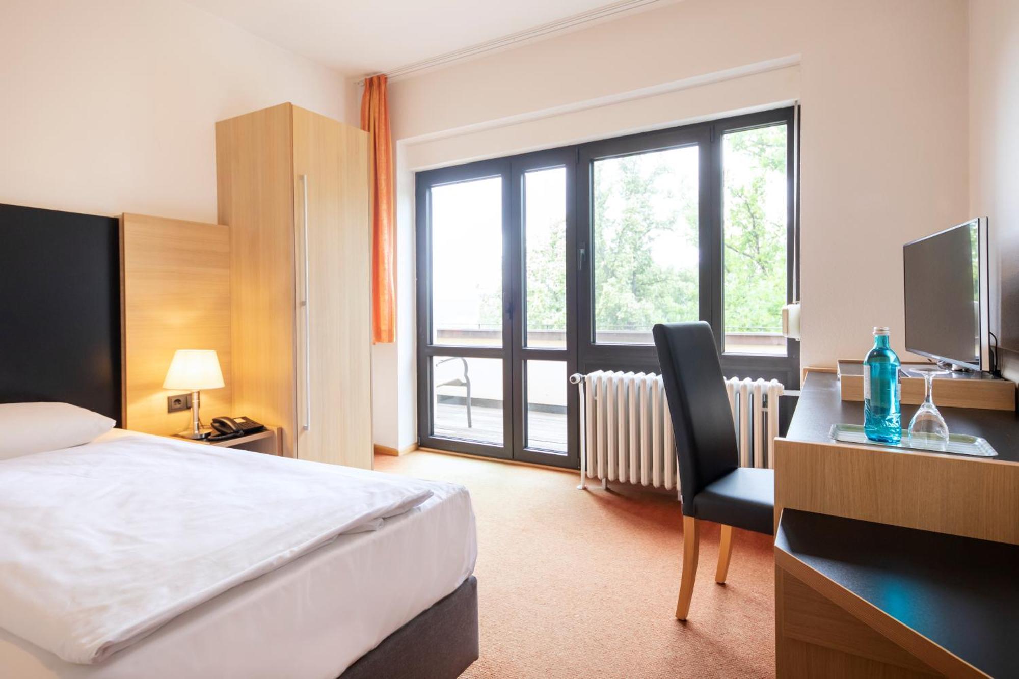 Roomingtons Hotel Franziskushoehe Lohr מראה חיצוני תמונה